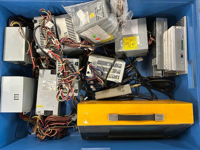 Sorema - partij elektronica & voedingseenheden, besturingskasten, power supplies - afbeelding 2 van  5