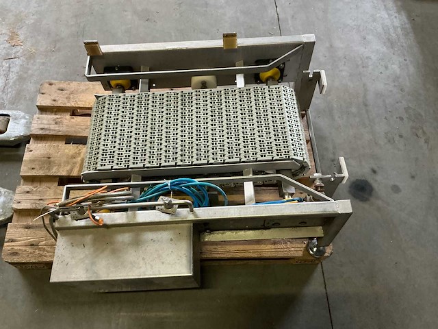 Sorteer transportband met rem - afbeelding 1 van  3