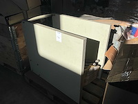 Sorty voerstation - afbeelding 1 van  4