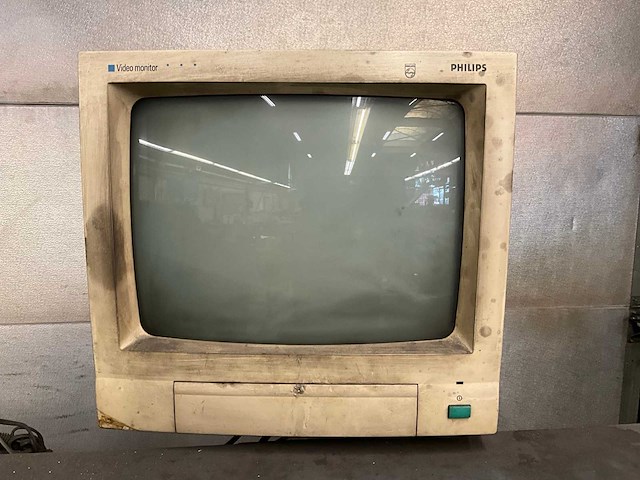 Sosform automatisch 90/ 1850a boor/figuurzaag machine - afbeelding 14 van  15