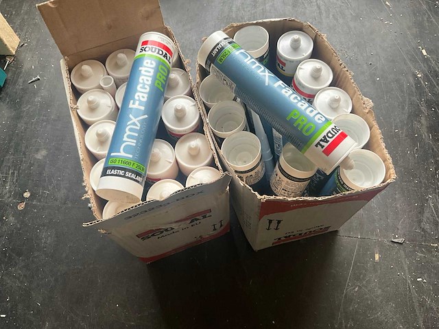 Soudal hmx - facade pro gevelvoegkit overschilderbaar sil 300ml - verf, pur, lijm en kit (30x) - afbeelding 5 van  8