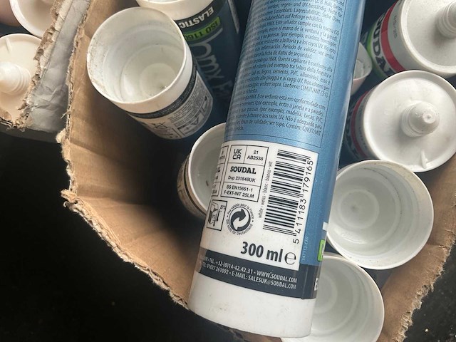 Soudal hmx - facade pro gevelvoegkit overschilderbaar sil 300ml - verf, pur, lijm en kit (30x) - afbeelding 7 van  8