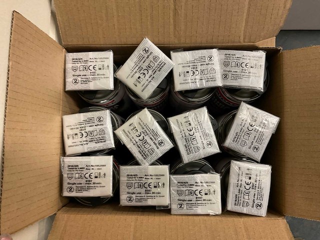 Soudal pu lijm met twee pistolen - afbeelding 5 van  5