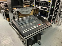 Soundcraft delta theatre 16-4-2 analoge mengtafel - afbeelding 2 van  8