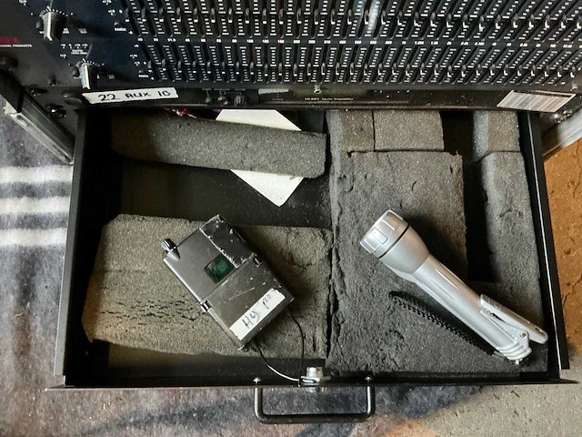 Soundcraft k1 taperack - afbeelding 12 van  12