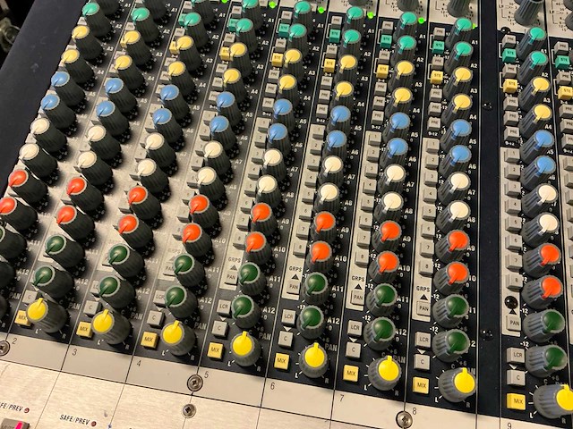Soundcraft mh3-24 analoge mengtafel - afbeelding 17 van  22