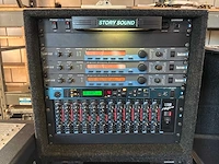 Soundcraft mh3 analoge mengtafel met fx rack en eq rack - afbeelding 18 van  24