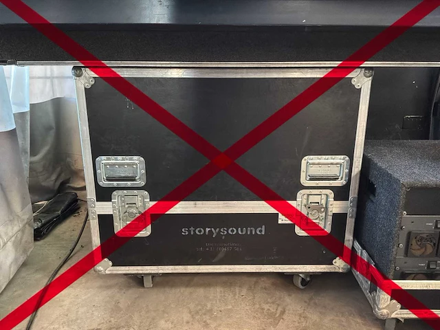 Soundcraft mh3 analoge mengtafel met fx rack en eq rack - afbeelding 24 van  24