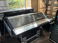Soundcraft mh3 analoge mengtafel met fx rack en eq rack - afbeelding 24 van  24