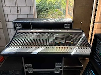 Soundcraft mh3 analoge mengtafel met fx rack en eq rack - afbeelding 17 van  24