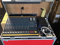 Soundcraft series 200b analoge mengtafel - afbeelding 1 van  4