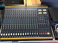 Soundcraft series 200b analoge mengtafel - afbeelding 2 van  4