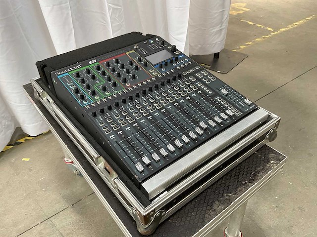 Soundcraft si compact 16 analoge mengtafel - afbeelding 2 van  9