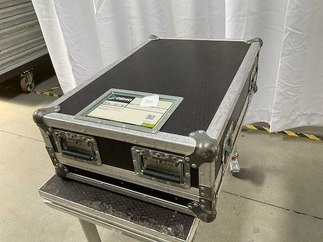 Soundcraft si compact 16 analoge mengtafel - afbeelding 9 van  9