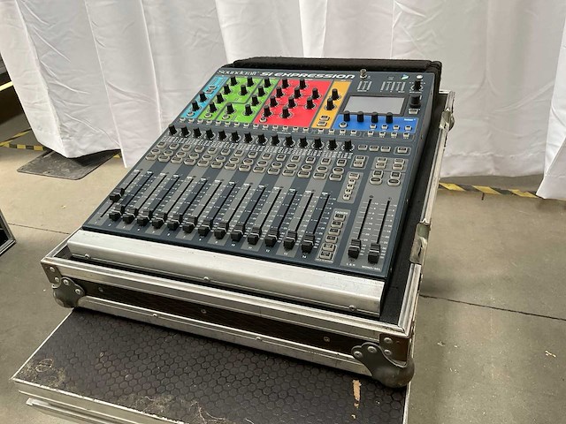 Soundcraft si expression 1 digitale mengtafel - afbeelding 1 van  5
