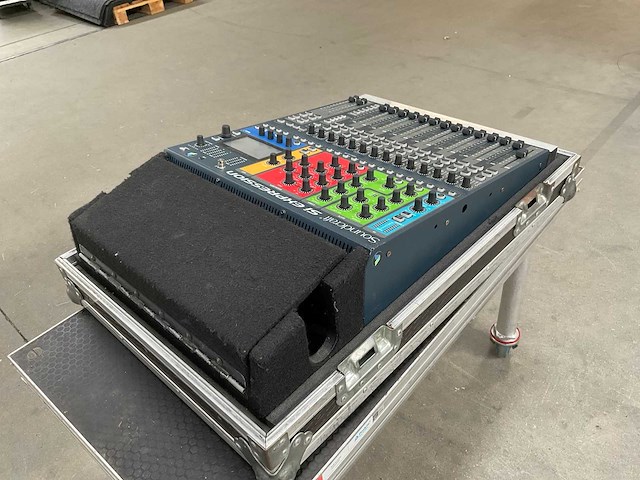 Soundcraft si expression 1 digitale mengtafel - afbeelding 3 van  5