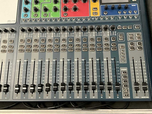 Soundcraft si expression 3 digitale mengtafel - afbeelding 2 van  7