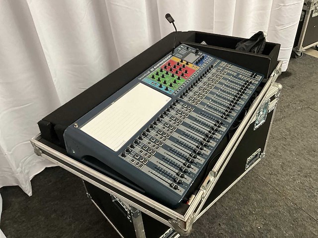 Soundcraft si expression 3 digitale mengtafel - afbeelding 5 van  12