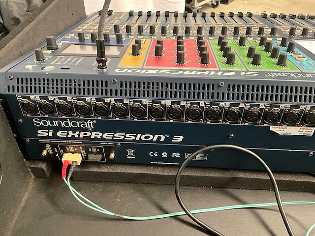 Soundcraft si expression 3 digitale mengtafel - afbeelding 7 van  12