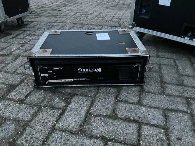Soundcraft sm12 voeding analoge mengtafel - afbeelding 1 van  1