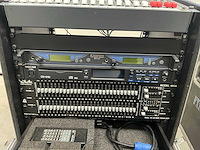 Soundcraft spirit fx16 analoge mengtafel met microfoon units - afbeelding 4 van  5
