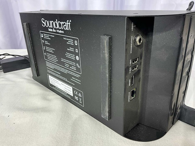 Soundcraft ui16 rack mixer - afbeelding 5 van  6