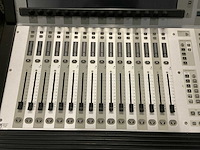 Soundcraft vi1 digitale mengtafel set - afbeelding 15 van  17