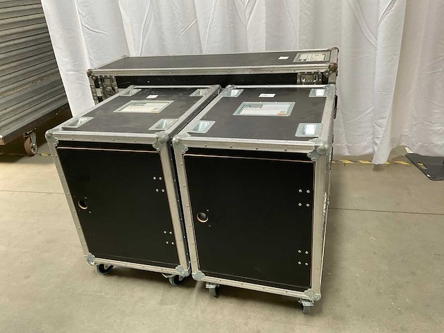 Soundcraft vi400 digitale mengtafel - afbeelding 14 van  14