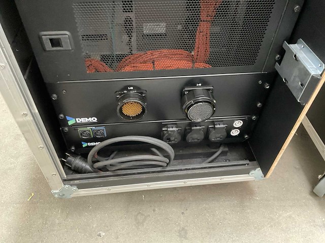 Soundcraft vi400 digitale mengtafel - afbeelding 8 van  14