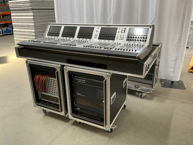 Soundcraft vi600 digitale mengtafel - afbeelding 1 van  14
