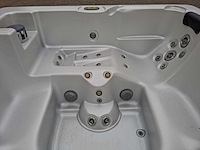 South seas spa 6 persoons jacuzzi en buitenspa - afbeelding 11 van  29