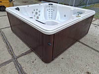 South seas spa 6 persoons jacuzzi en buitenspa - afbeelding 19 van  29