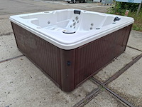 South seas spa 6 persoons jacuzzi en buitenspa - afbeelding 24 van  30