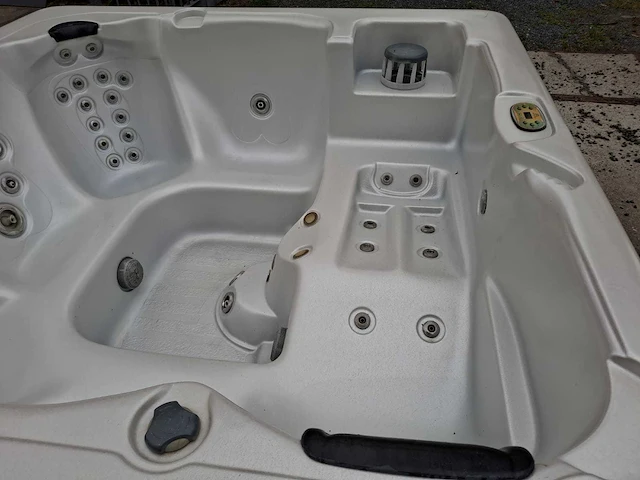 South seas spa 6 persoons jacuzzi en buitenspa - afbeelding 2 van  30