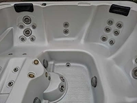 South seas spa 6 persoons jacuzzi en buitenspa - afbeelding 7 van  30
