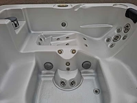 South seas spa 6 persoons jacuzzi en buitenspa - afbeelding 11 van  30