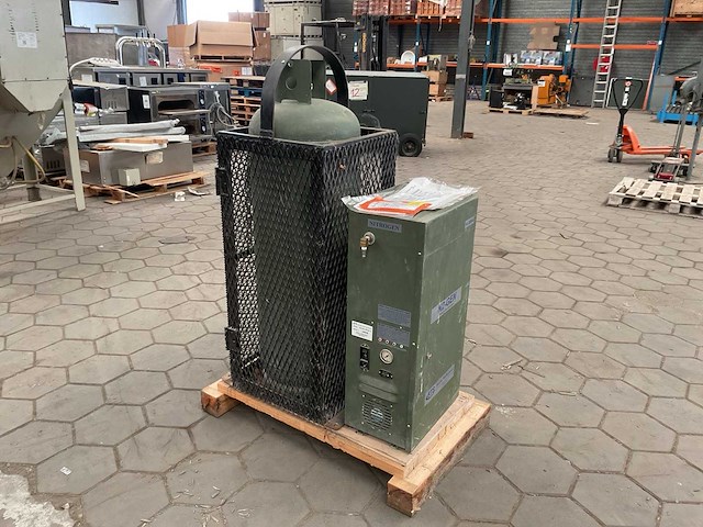 South-tek systems n2-gen nitrogen gas generator - afbeelding 1 van  8