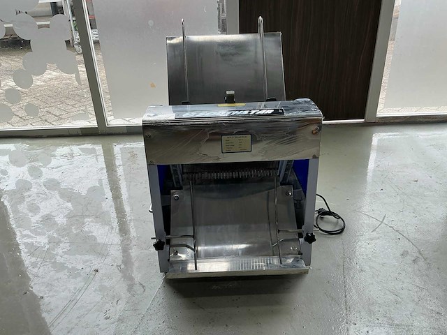 Southstar nfp-32 broodsnijmachine - afbeelding 2 van  2