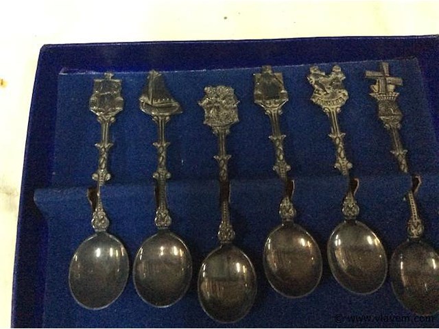 Souvenierlepeltjes in box verzilverd - afbeelding 2 van  2