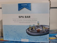 Spa bar cleaning. - afbeelding 1 van  2