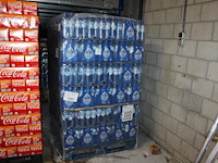 Spa blauw sportdop. 252 sixpacks a 0,75l. totaal 1512 flessen. tht 2-27. bod is inclusief 226,80 euro stati... - afbeelding 2 van  6