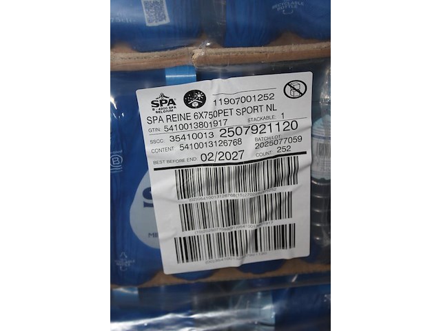 Spa blauw sportdop. 252 sixpacks a 0,75l. totaal 1512 flessen. tht 2-27. bod is inclusief 226,80 euro stati... - afbeelding 5 van  6