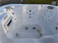 Spa life 6 persoons jacuzzi en buitenspa - afbeelding 10 van  11