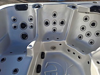 Spa net 5 persoons jacuzzi en buitenspa - afbeelding 6 van  30