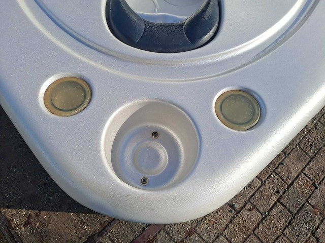 Spa net 5 persoons jacuzzi en buitenspa - afbeelding 15 van  30