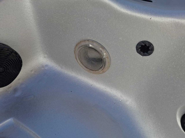 Spa net 5 persoons jacuzzi en buitenspa - afbeelding 27 van  30