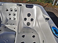 Spa net 5 persoons jacuzzi en buitenspa - afbeelding 7 van  30