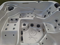 Spa net 5 persoons jacuzzi en buitenspa - afbeelding 19 van  25