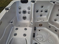 Spa net 5 persoons jacuzzi en buitenspa - afbeelding 6 van  15