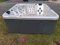 Spa net 5 persoons jacuzzi en buitenspa - afbeelding 10 van  19